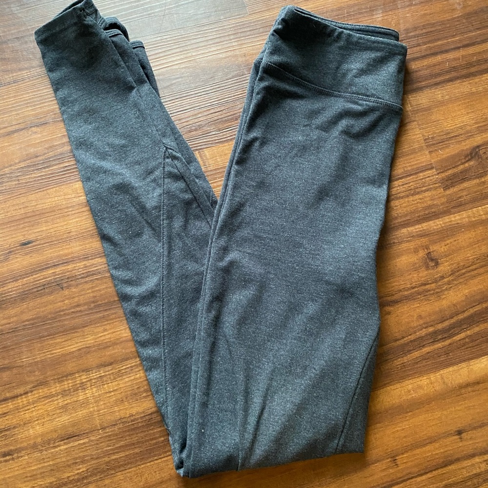 Gray American Heritage yoga leggings